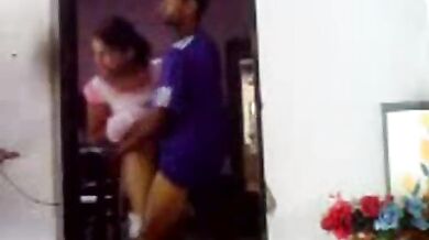 देसी कजिन्स की चुपके से चुदाई