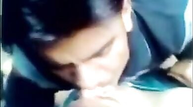 ज़िद्दी देवर को लताड़ते हुए चुदती प्यारी भाभी