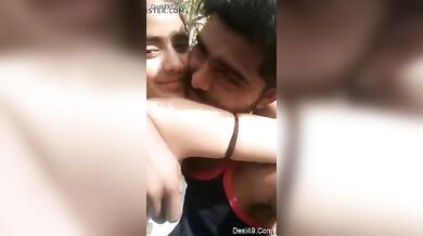 गन्ने के खेत में मालिक की बेटी का बना हॉट एम एम एस