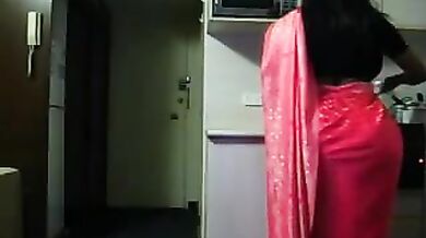 बिग गांड वाली एनआरआई मल्लू भाभी