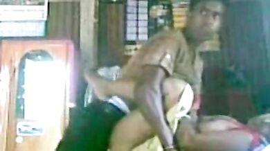 देसी भाभी अपने प्रेमी से चुदी