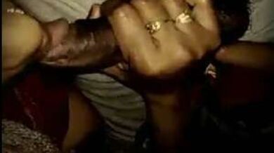 सेक्सी इंडियन वाइफ हॉट ब्लोव्जोब