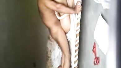 ब्यूटीफुल लड़की की खटिया पर चुदाई