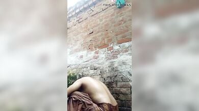 पड़ोसी दीदी ने बनाया बॉयफ्रेंड के लिए नंगा बाथरूम वीडियो