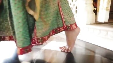 पूनम पांडे की हॉट उत्तेजक अदा