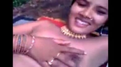 हसमुख मारवाड़ी लड़की के खूबसूरत चुचे और चूत