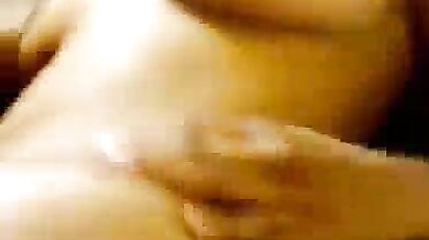 शर्मीली प्रेमिका का नंगा बदन