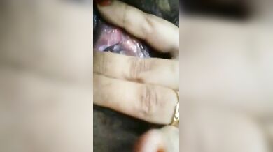 बड़े बूब्स और ठुकी हुई चूत वाली लड़की