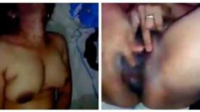 हस्तमैथुन का मजा लेती देसी बीवी