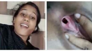 सील टूटी चूत का भोसड़ा खोलकर दिखाती यूपी वाली दीदी