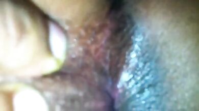 तमिल लवर्स की क्लोजअप सेक्स क्लिप