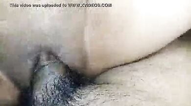 इलेक्ट्रीशियन से चुदवाया आंटी ने