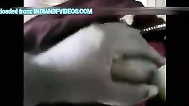 मेरी सेक्सी मामी की कडक चूची और चूत