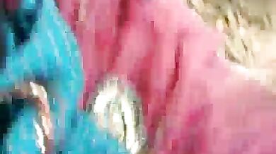 ब्यूटीफुल बूब्स बंगाली लड़की का स्तनपान