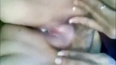 बिग बूब्स वाली चाची को कार में बिठा कर चोदा