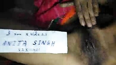 चुदासी पड़ोसन की चूत का रस निकाला चोद के