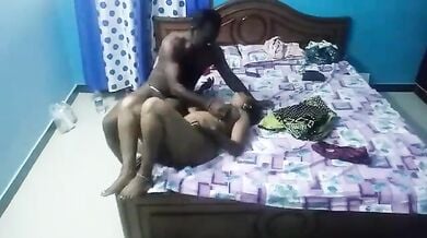 ससुर के दोस्त ने पूनम को चोदा