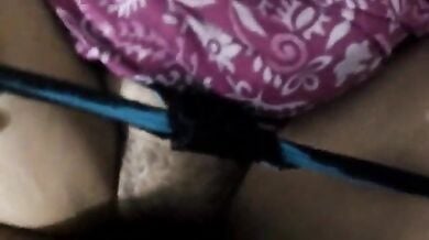 भाभी की पेंटी खोल के चोदा उसे