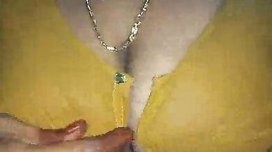 बेटे के सामने चूत मसली सेक्सी इंडियन मम्मी ने