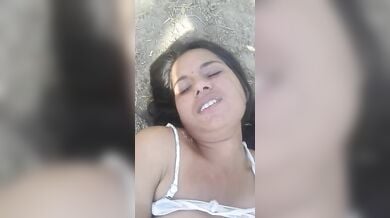 भाभी की चूत फिल्माता जिद्दी देवर (हिंदी ऑडियो)