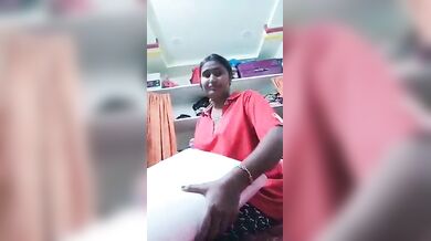 बड़ी गांड की महारानी स्वाति नायडू