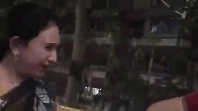 रेलवे स्टेशन पर रंडी से हिंदी में बातचीत