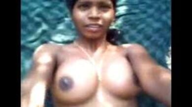 देसी देहाती लड़की चुदी जंगल में