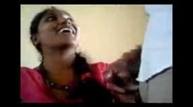 शरमाते हुए स्टूडेंट ने निकाला टीचर का लंड