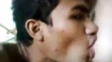 खूबसूरत बंगाली लड़की की सेक्स क्लिप