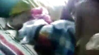 खूबसूरत बंगाली लड़की की सेक्स क्लिप