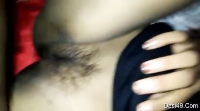 हैदराबादी उर्दू लड़की की पहली चुदाई