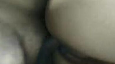 पूजा भाभी की थिरकती हुई गांड