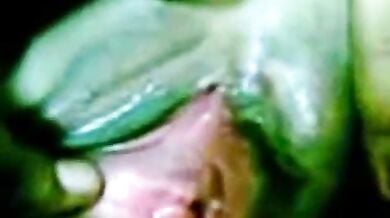 इंडियन लड़की को दोस्त ने काला लंड चुसाया मुँह में देकर