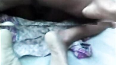 देसी विलेज गर्ल की थ्रीसम बीएफ