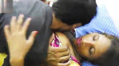 मकानमालिक और कामवाली का रोमांस