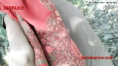 गर्लफ्रेंड को जंगल में चोदा