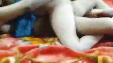 राधिका भाभी को बॉस ने होटल पर चोदा