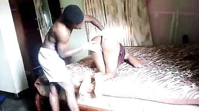 कजिन को उसके बर्थडे पर चोदा!