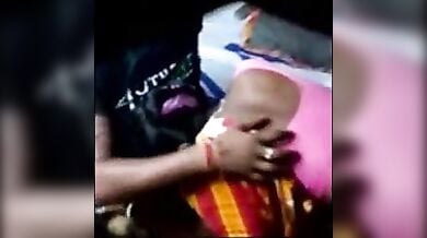 देहाती भाभी का पडोसी लड़के से अफेअर