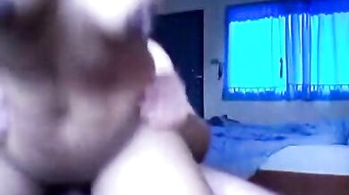 देसी भाभी ने फिरंगी बॉस का मोटा लंड लिया