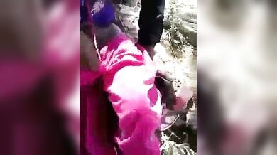 बिहार की लड़की को नंगा कर ब्लू फिल्म बनाई