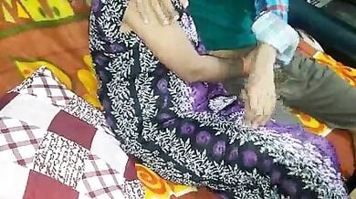 कामवाली के बूब्स मसल के चूत मारी उसकी