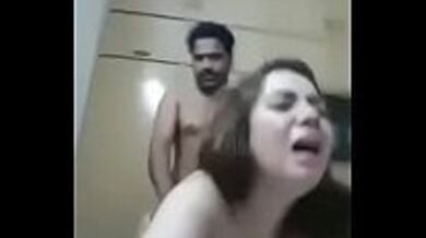 भाभी ड्राईवर की चुदाई का सेल्फी वीडियो