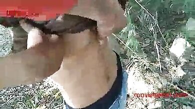 देसी लड़की को गार्डन में ले जा कर चोदा