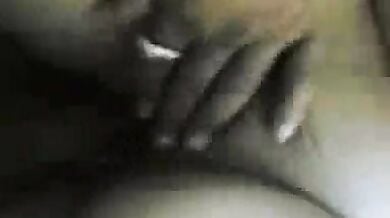 भोजपुरी भाभी का कार सेक्स स्कैंडल