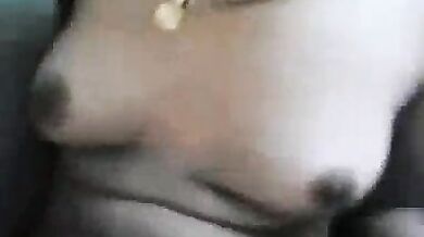 भोजपुरी भाभी का कार सेक्स स्कैंडल