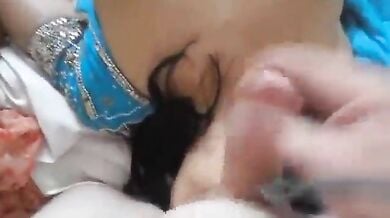 शादी में आई एनआरआई छिनाल ने लंड लिया