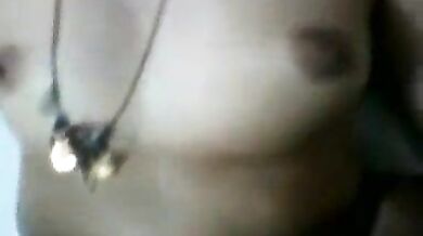 हॉर्नी आंटी की चुदाई की टीचर ने