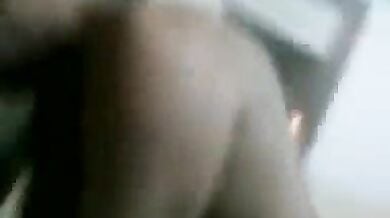 हॉर्नी आंटी की चुदाई की टीचर ने