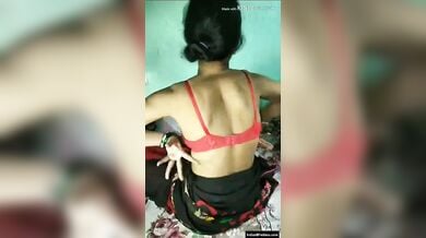 देसी भाभी की नंगी चूत चुदाई क्लिप